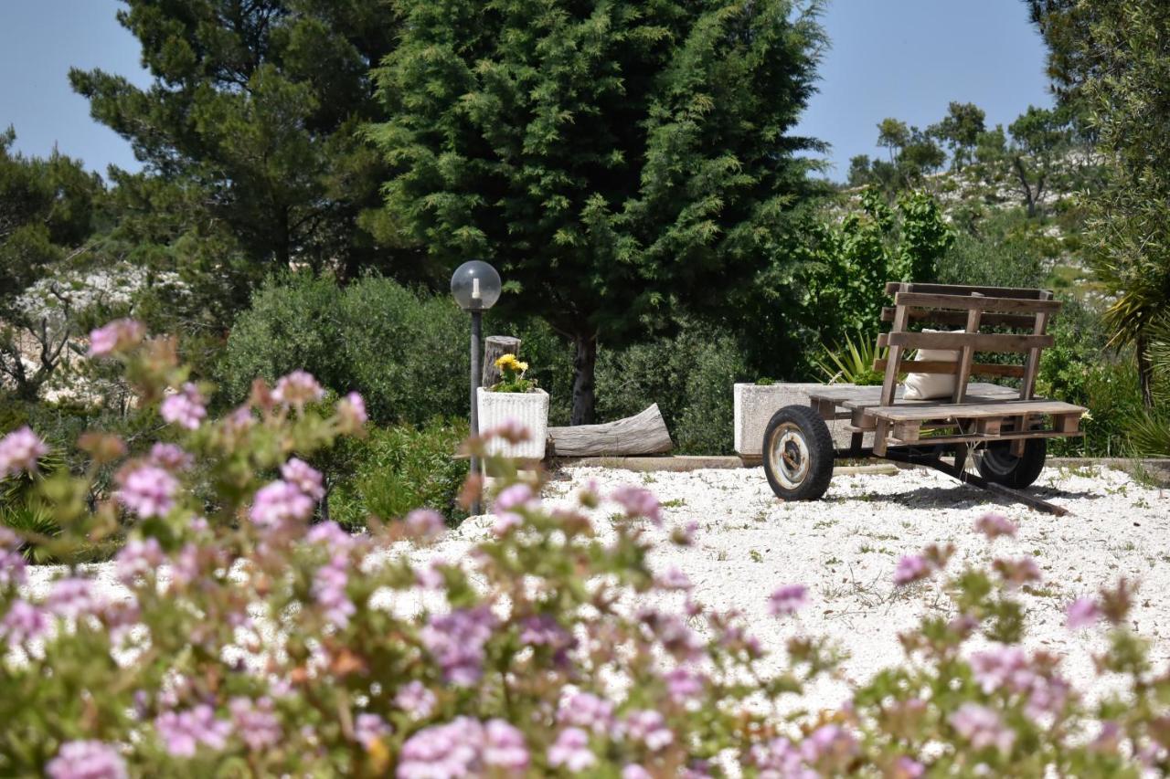 Terre D'Amore - For Couples Hotell Ostuni Exteriör bild